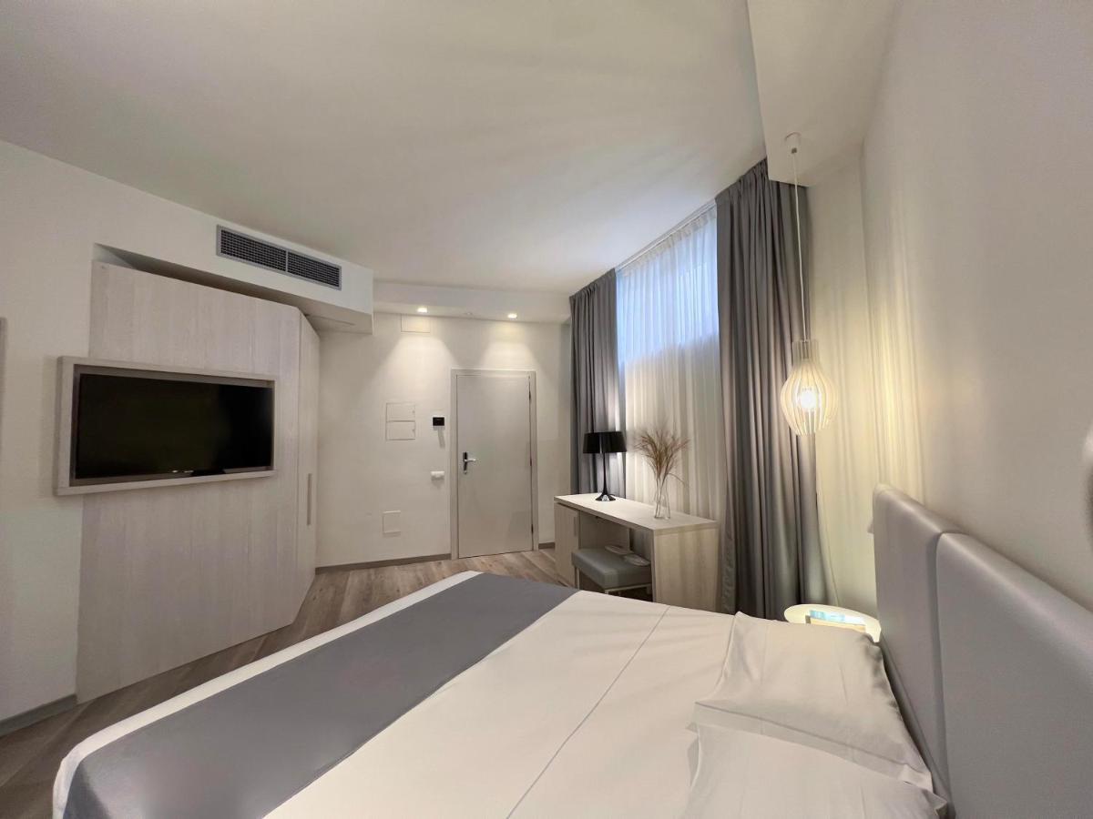 Hotel Rex Livourne Extérieur photo